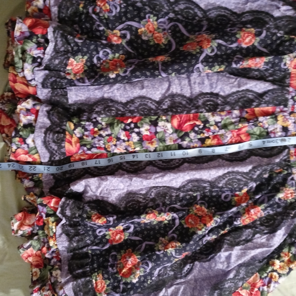 Skirt - Picture 13 of 14